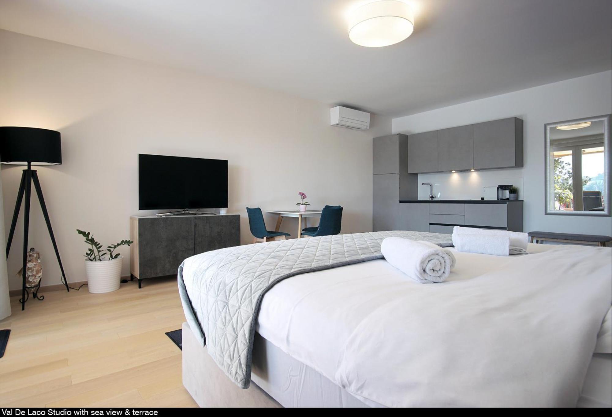 Val De Laco studio apartments Rovigno Esterno foto